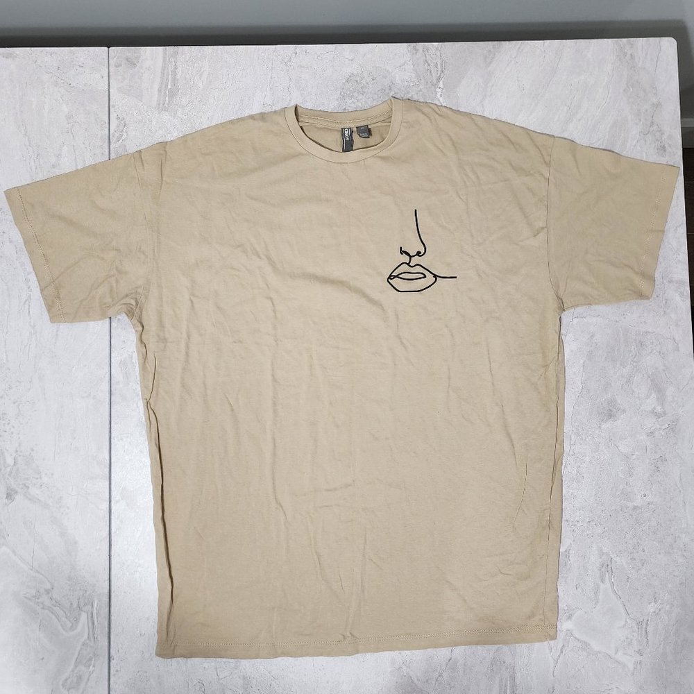 ASOS Classic Facial Features Short Sleeve Tee Men's Beige Size X-Small New